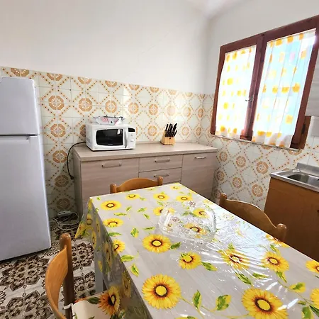 Casa Donzy Solanas סולאנאס